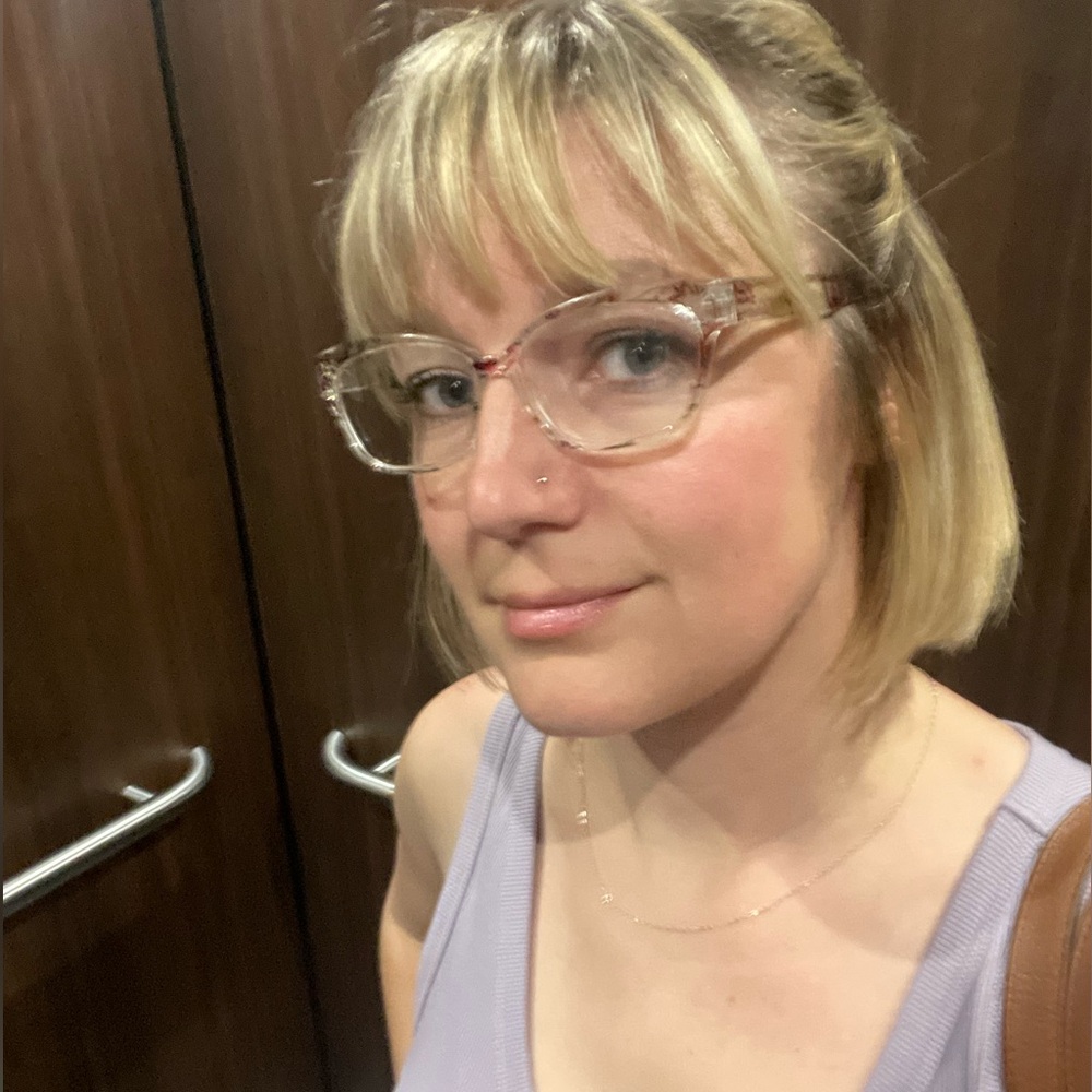 Meet your Posher, Sarah